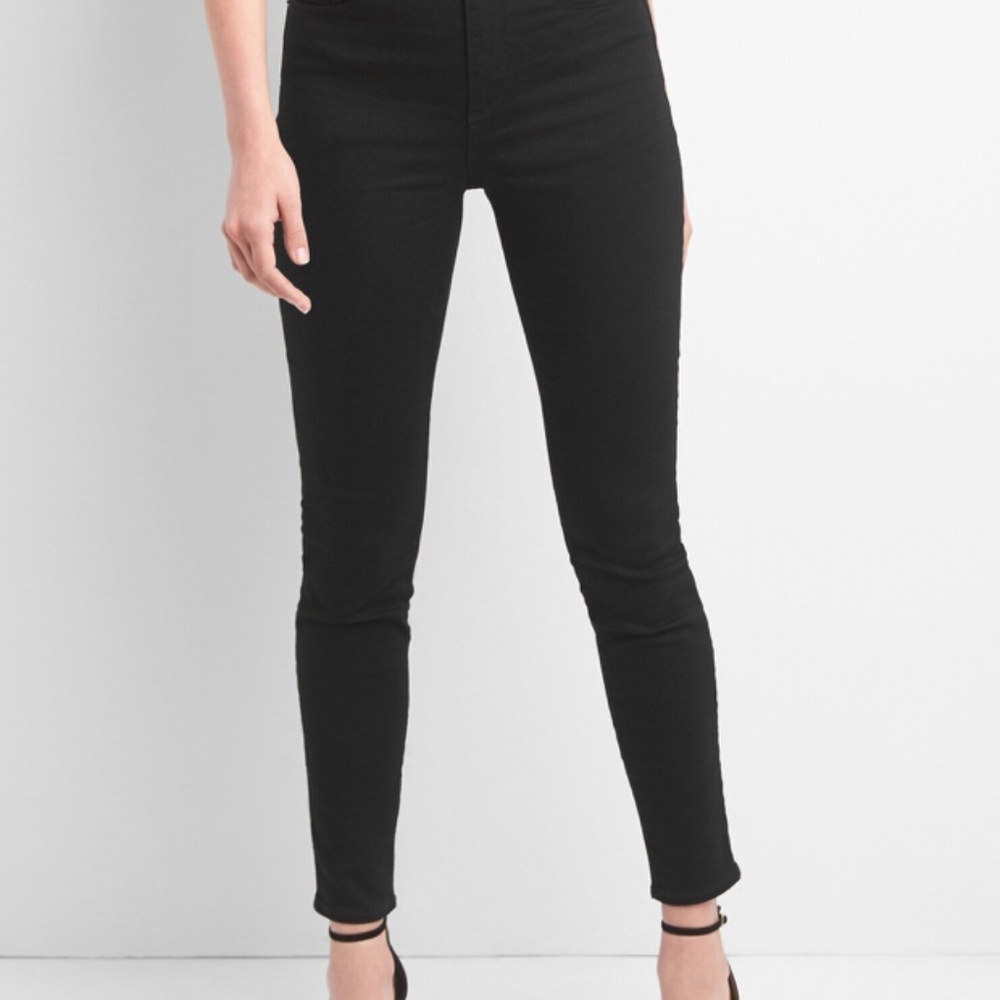 Gap Black Super High Rise Skinny Jeans